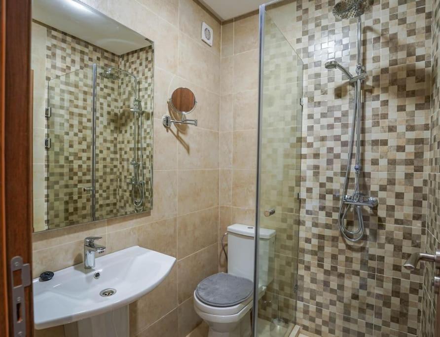 Spacieux Et Luxueux Appartement Marrakesh Exterior photo
